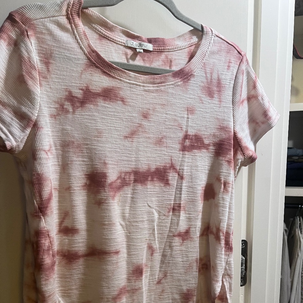 Z Supply ribbed tye-dye pink and white shirt
